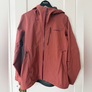 Patagonia Women's Granite Crest Rain Jacket